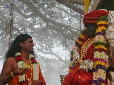 20080101 more-procession-temple 070390.jpg