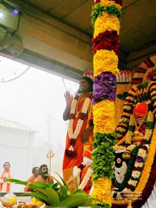 20080101 more-procession-temple 070452.jpg