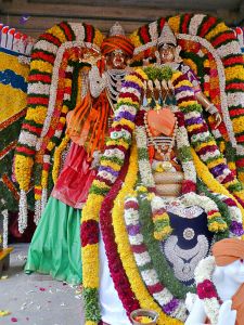 20080101 more-procession-temple 070654.jpg