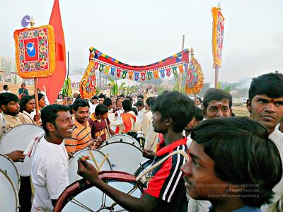 20080101 more procession 070034.jpg