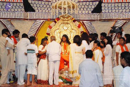 20080717 darshan 0740 CMP WM.jpg