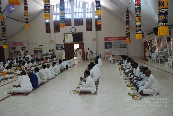 File:Nithyananda-Annalaya-2009-01-01-1IeVA5MQ3AzW5-vSo3ecY0tg7Qd17b3VW.jpg