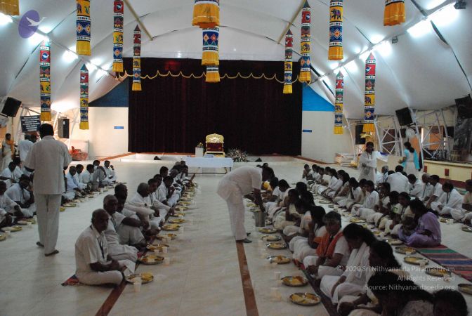 File:Nithyananda-Annalaya-2009-01-01-1goJnKo9MnnIiBjPy0zt5UmH4AgZbFJAw.jpg