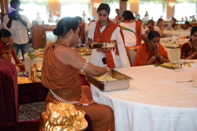 File:Nithyananda-Annalaya-2012-01-01-1ecTYpW9H6 GdlDW3qNdpqLYg6j4ZYNP .jpg
