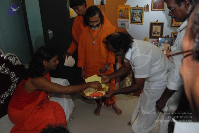 File:Nithyananda-Annalaya-2009-01-01-1U-arIuW1bh5fNd87HPXy2ONqnrq7JPxF.jpg