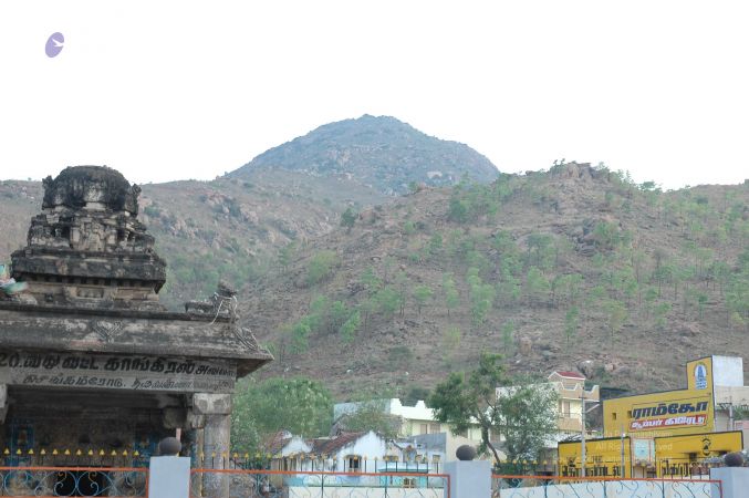 19780101 Inner Girivala Tiruvannamalai 10May2007 1-01.jpg