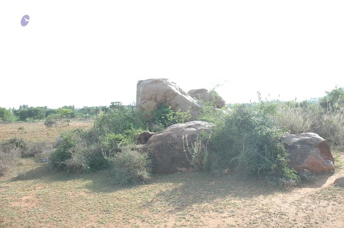 19780101 Inner Girivala Tiruvannamalai 10May2007 153-152.jpg