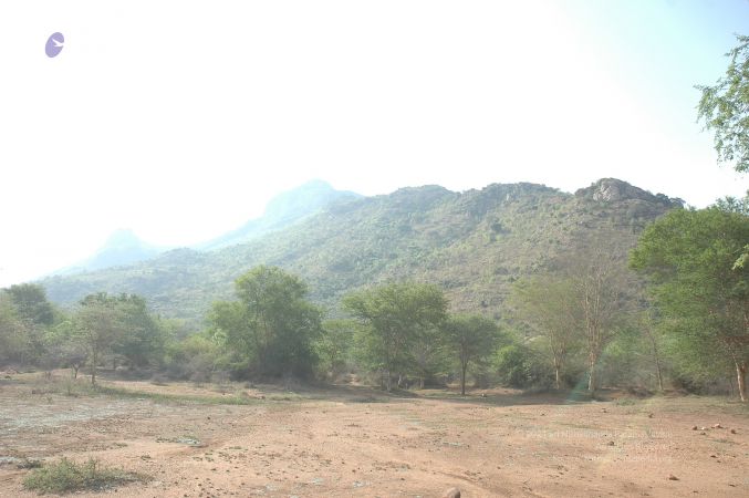 19780101 Inner Girivala Tiruvannamalai 10May2007 227-226.jpg