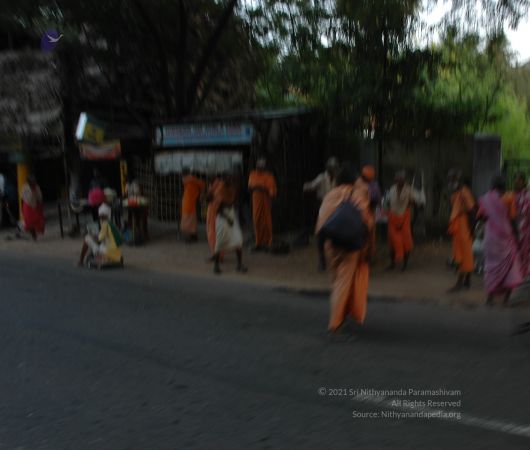 19780101 Inner Girivala Tiruvannamalai 10May2007 3-03.jpg