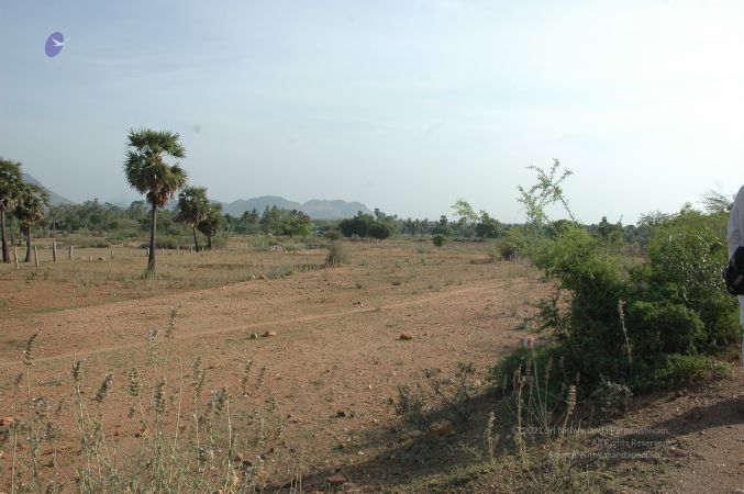 19780101 Inner Girivala Tiruvannamalai 10May2007 90-89.jpg
