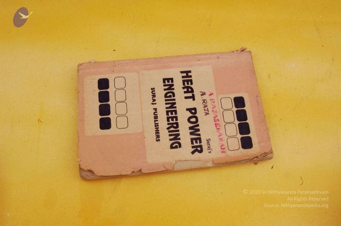 19780101 Photo 20 1QGU6YjN8zO9n836Go7EuwHViZl-0uL16.jpg