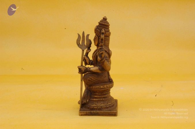 19780101 Photo 8 1x-iBa867C01oU0B5ZbXuXwzjaGmYJsy9.jpg