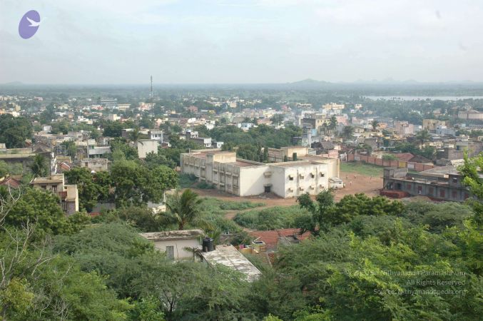 19890520 Photo 242 1T4ksbOAm8qeGHXCyjuReHNgHNQ3b2aBq.jpg