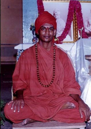 20010414 Photo 11 1E-RAzDVPLcCrfJnvibU5zxz6frzPFZfS.jpg