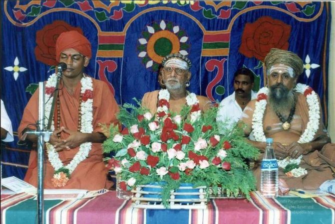 20010414 Photo 31 19sUOFaQXEuBkJlrEaYGxrX8dmwievTq5.jpg