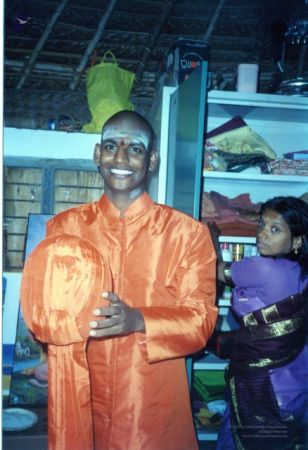 2001 - Tiruchengode Sherwani pics1.jpg