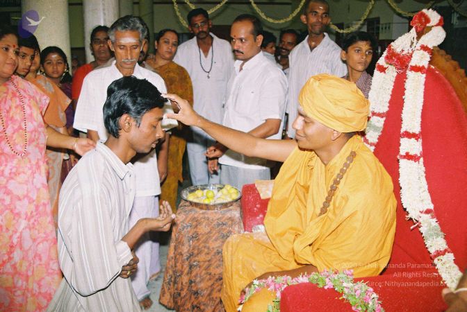 20020101 Photo 12 11J-TRh35M4 DmJyB06Y7ZdJwm4WVr-6t.jpg