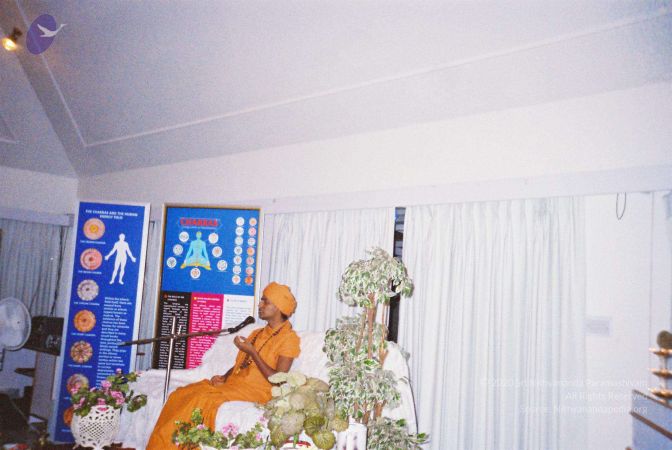 20020101 Photo 17 14ovR23vvWWZUNrohwR1cMhzfrjQBiOnV.jpg