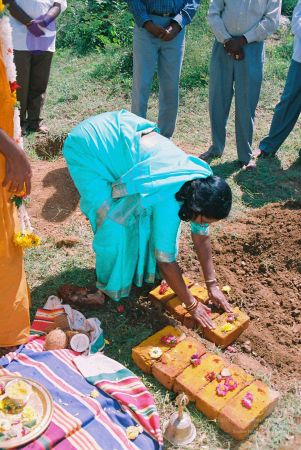 20020101 Photo 22 1esK0ARQ26tLjbJrK2RIxA0-KgKRua Ki.jpg