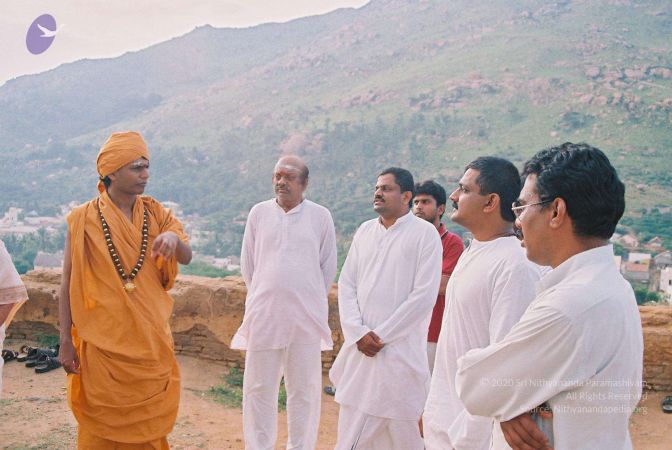 20020101 Photo 247 1syYCuj-U5QuhwUTE5YsabTNTfBWMyfwz.jpg