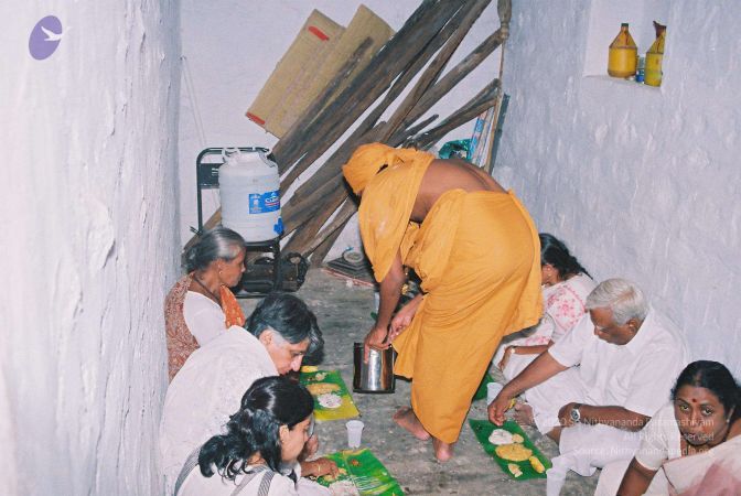 20020101 Photo 259 132GIHB9zKKju6m5oqW-yUHZcaI2ZZzHD.jpg