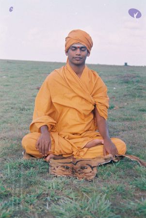 20020101 Photo 37 1sLPJAef8z7G9u-4RLWcjGEJUtG3kEYPB.jpg