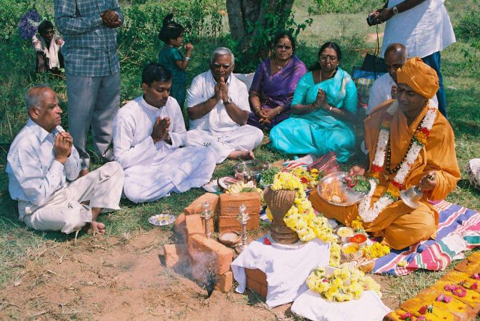 20020101 Photo 43 1VPFHyLNRabFfzCst4Sbf6PLjwhUXdJsL.jpg