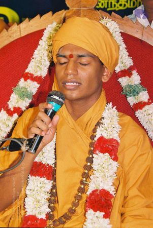 20020101 Photo 44 1lN-W8h9mb-w a9mx-Th-pT1RgWc9OE3X.jpg