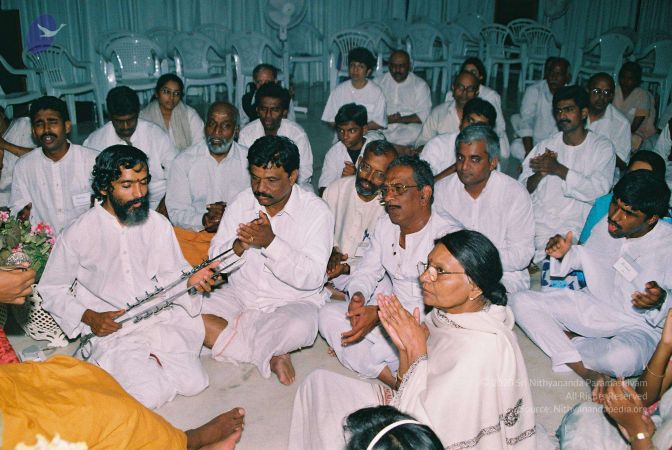 20020101 Photo 62 11dSQ7YbosHIsU6ynTNO3n4oNnURdkoU9.jpg