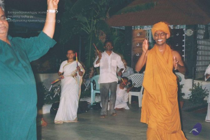 20020101 Photo 88 1Y0JXMQPt 95aTgLf7i0-Dtk1MVYAUWRw.jpg