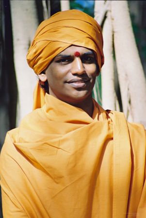 2002 F1030010-10.jpg