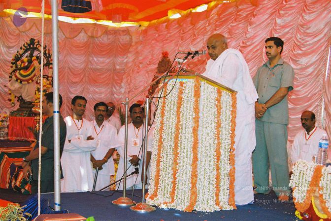 20030101 Photo 117 1eFFbhJnXQVe 8jEqBs8NJy17UpbooQ2 .jpg