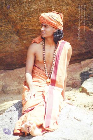 20030101 Photo 24 18PX7nh8dVid5Us1FnSTgxF lydCWqKNb.jpg