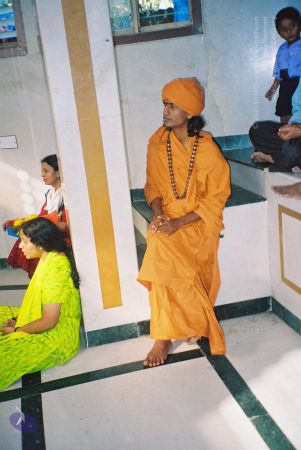 20031017-19 25 CMP WM.jpg