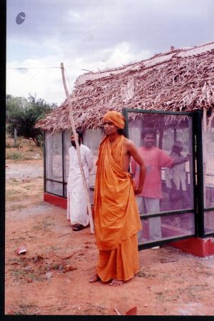 2003 PA-449-20001.jpg