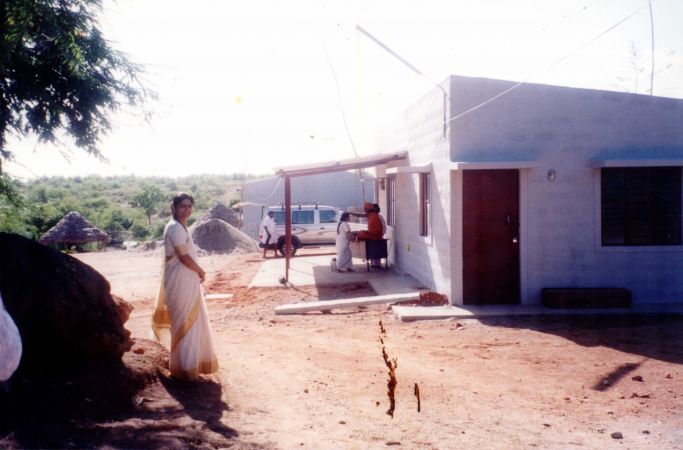 2003 PA-449-32001.jpg