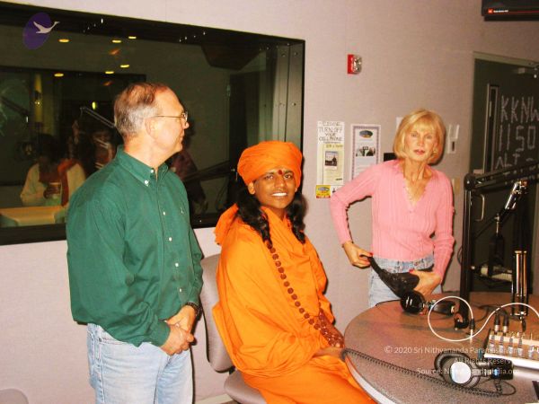 20040101 Photo 2 1gWZOfHm-1WbUhFuWoiYIPPl5S5-Ygnko.jpg