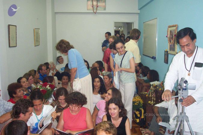 20040101 Photo 43 1kZQIwKRaxVB 2xKi vRDBAD7Jl9lsz V.jpg