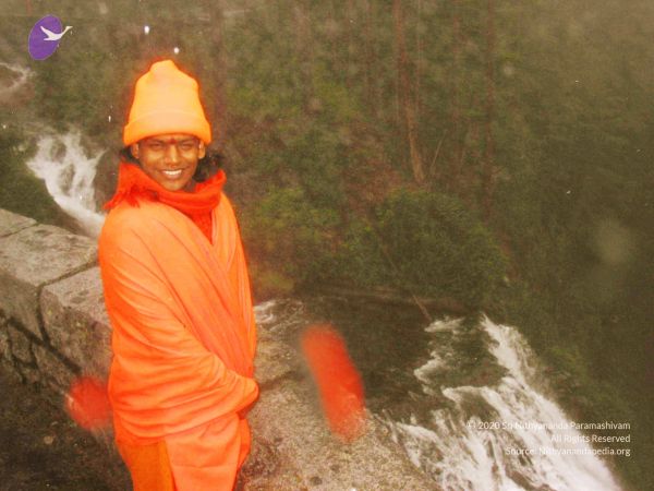 20040101 Photo 4 1mDCWhJZ8N64SUOOIy8 11cR5HGuqWSN2.jpg