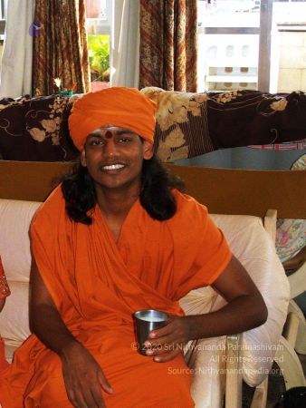 20040101 Photo 63 1vR1ORxqFglzExTvTThIh-7SKrnXcwhUx.jpg