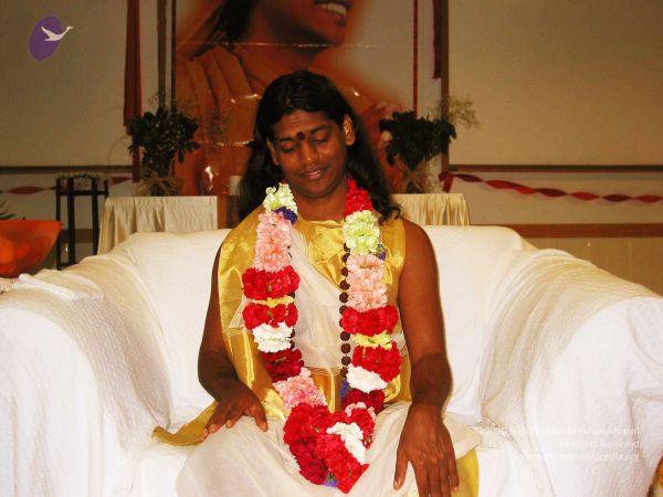 20040101 Photo 86 1M-H9OB a-KvUNbRWnUTxHigGSA5JVPjI.jpg