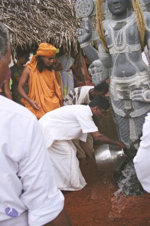 20040610 Photo 1062 1mKXv8t-sqeV19pEvJJC9AdZ9VWasWTmK.JPG