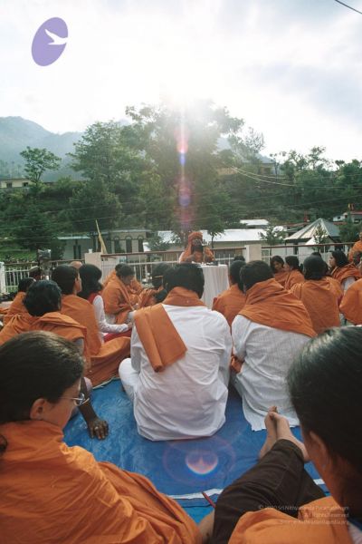 File:20040617 6 gkvale-1AA012A CMP WM.jpg