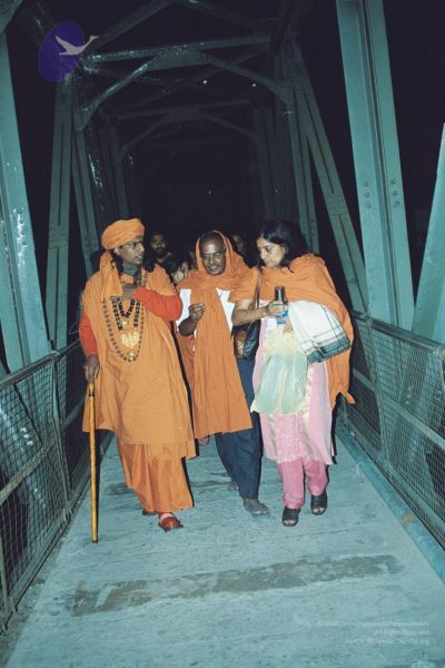 File:200406xx 10 gkvale-1AA001A CMP WM.jpg