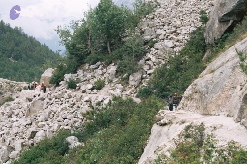 File:200406xx 10 gkvale-1AA027 CMP WM.jpg