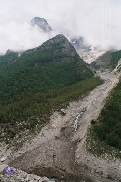 File:200406xx 10 gkvale-1AA030 CMP WM.jpg