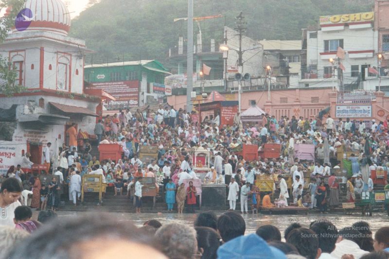 File:200406xx 29 gkvale-1AA033 CMP WM.jpg