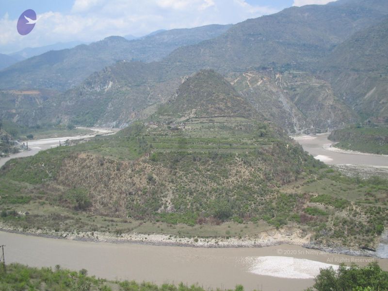 File:200406xx 36 himalayan tour 012 CMP WM.jpg
