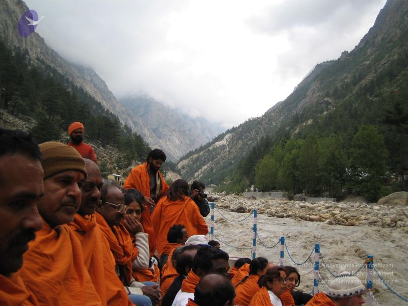 File:200406xx 36 himalayan tour 046 CMP WM.jpg
