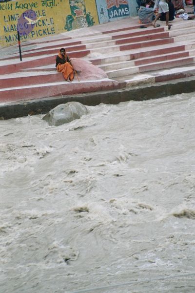 File:200406xx gkvale-1AA013A CMP WM.jpg